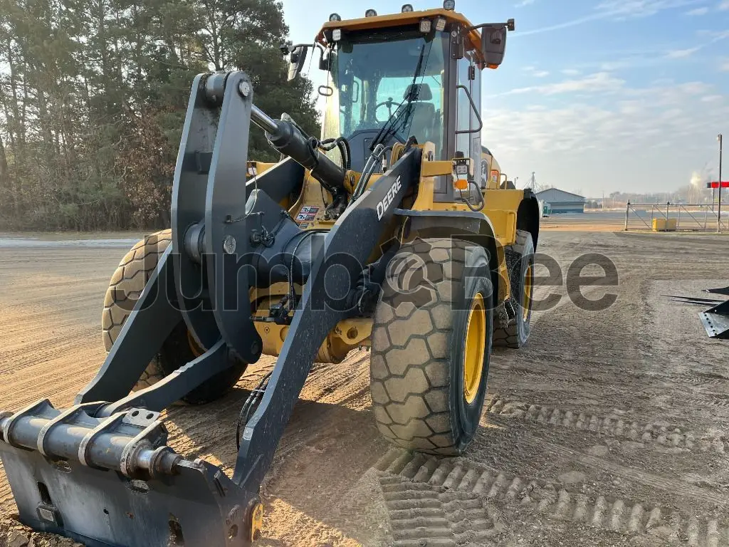 2024 John Deere 624P - Used, 5,974 Hours for Sale — photo 1 of 10