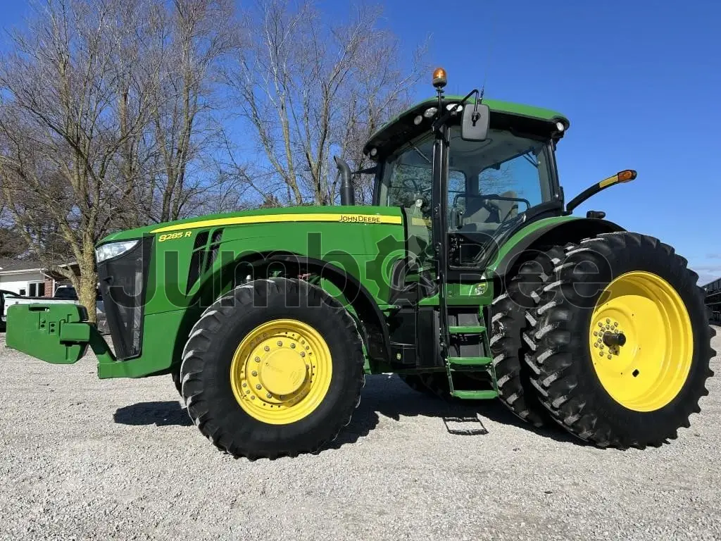 John Deere 8285R 2011 - Usado en Venta — foto 1 de 69