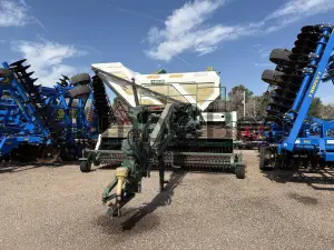 2008 Pickett Twin Master Bean Combine
