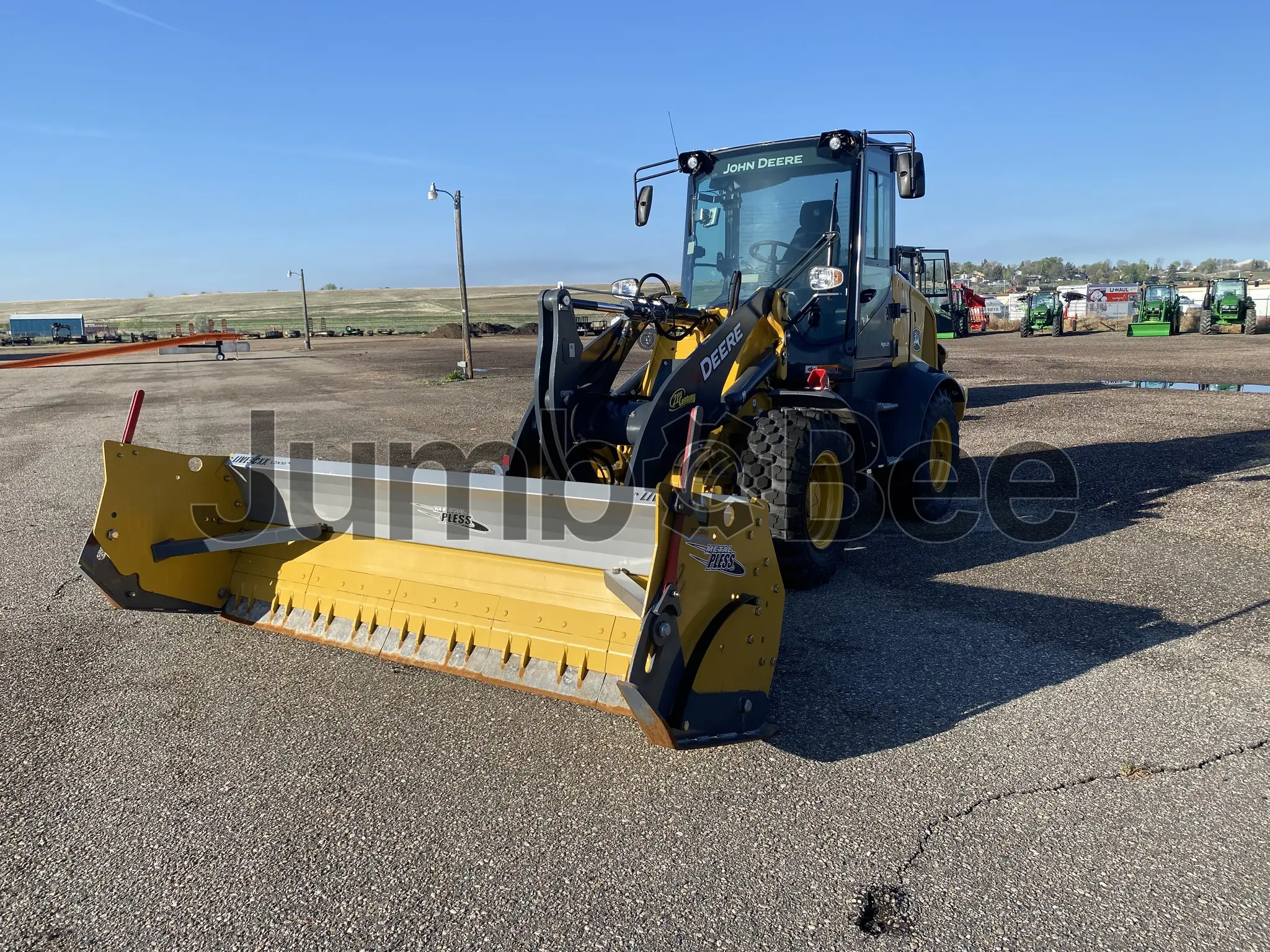 John Deere 324 P 2024 - Usado (126 Horas) en Venta — foto 1 de 23