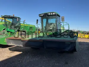 2007 John Deere 4995 Self-Propelled Windrowers
