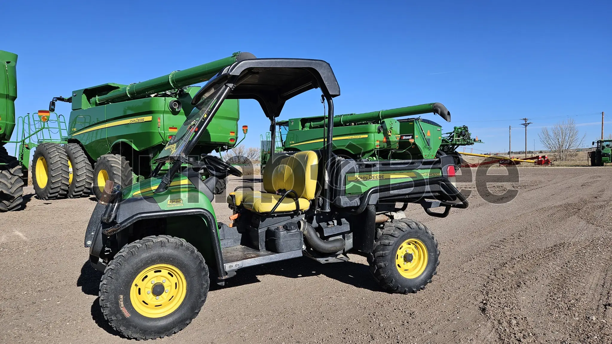John Deere XUV 825I 2012 - Usado (2,118 Horas) en Venta — foto 1 de 15