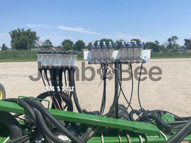 https://prod-jumbo.nyc3.cdn.digitaloceanspaces.com/product/11833/aa744f9b2dc2491ee6276a97e0b8a255_medium.webp