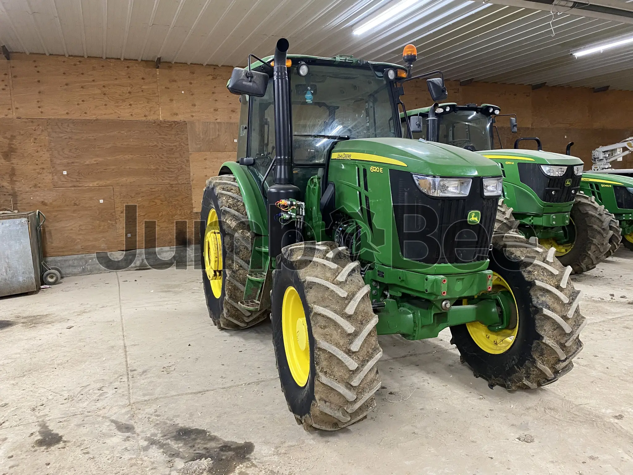 John Deere 6120E 2022 - Usado (1,232 Horas) en Venta — foto 1 de 10