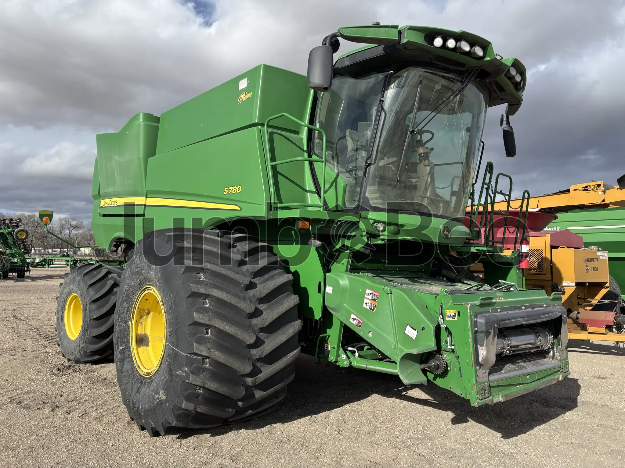 John Deere S780 2021 - Usado (1,756 Horas) en Venta — foto 1 de 41