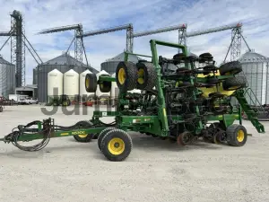 2024 John Deere N530C Air Drills and Seeders