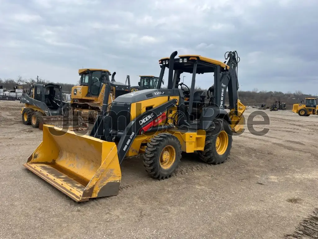 John Deere 320P 2025 - Usado (152 Horas) en Venta — foto 1 de 10
