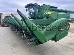 2014 John Deere 616C Corn Headers