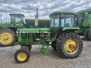 1976 John Deere 4430 Row Crop Tractors