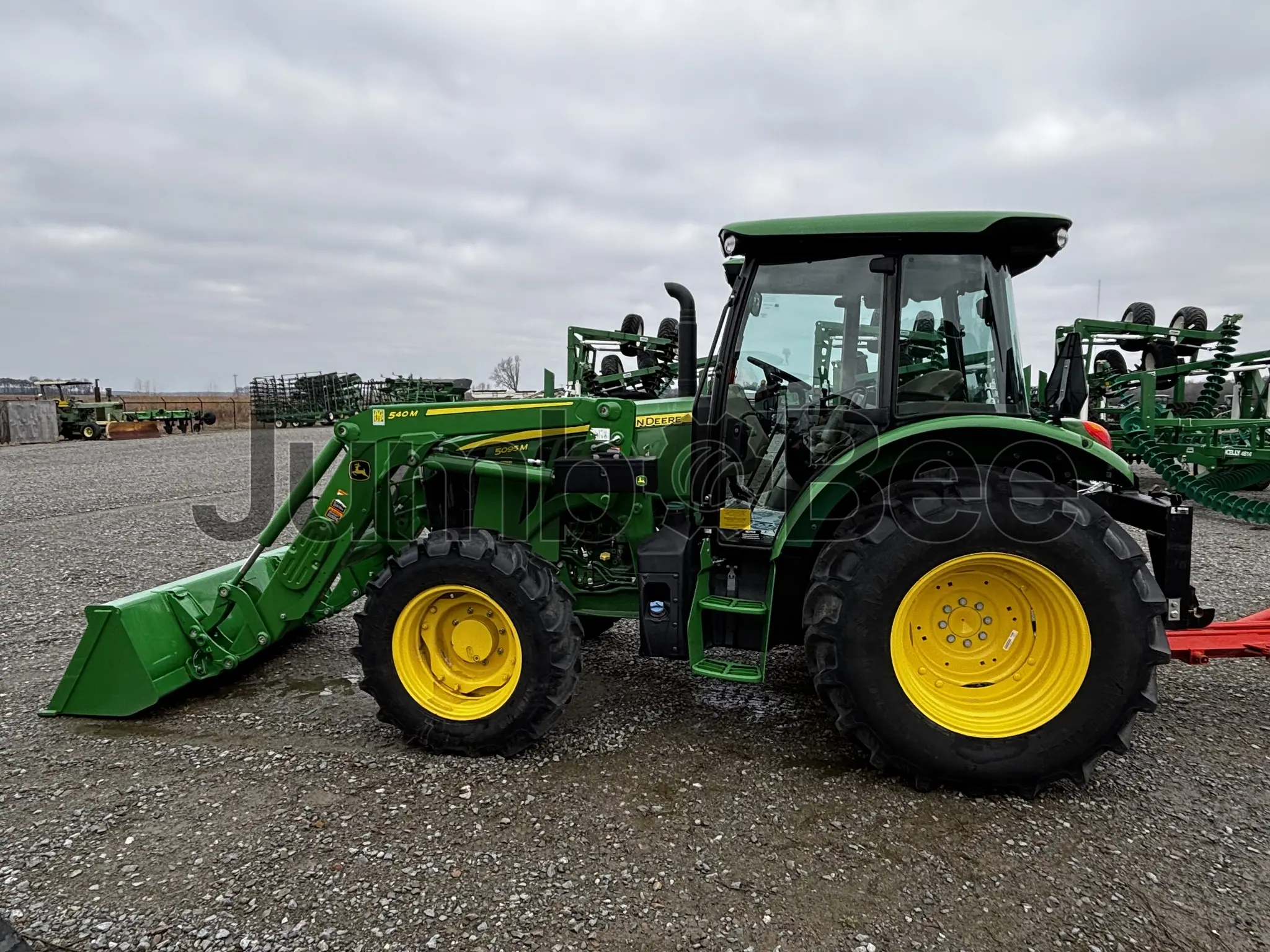 John Deere 5095M 2024 - Usado (211 Horas) en Venta — foto 1 de 19