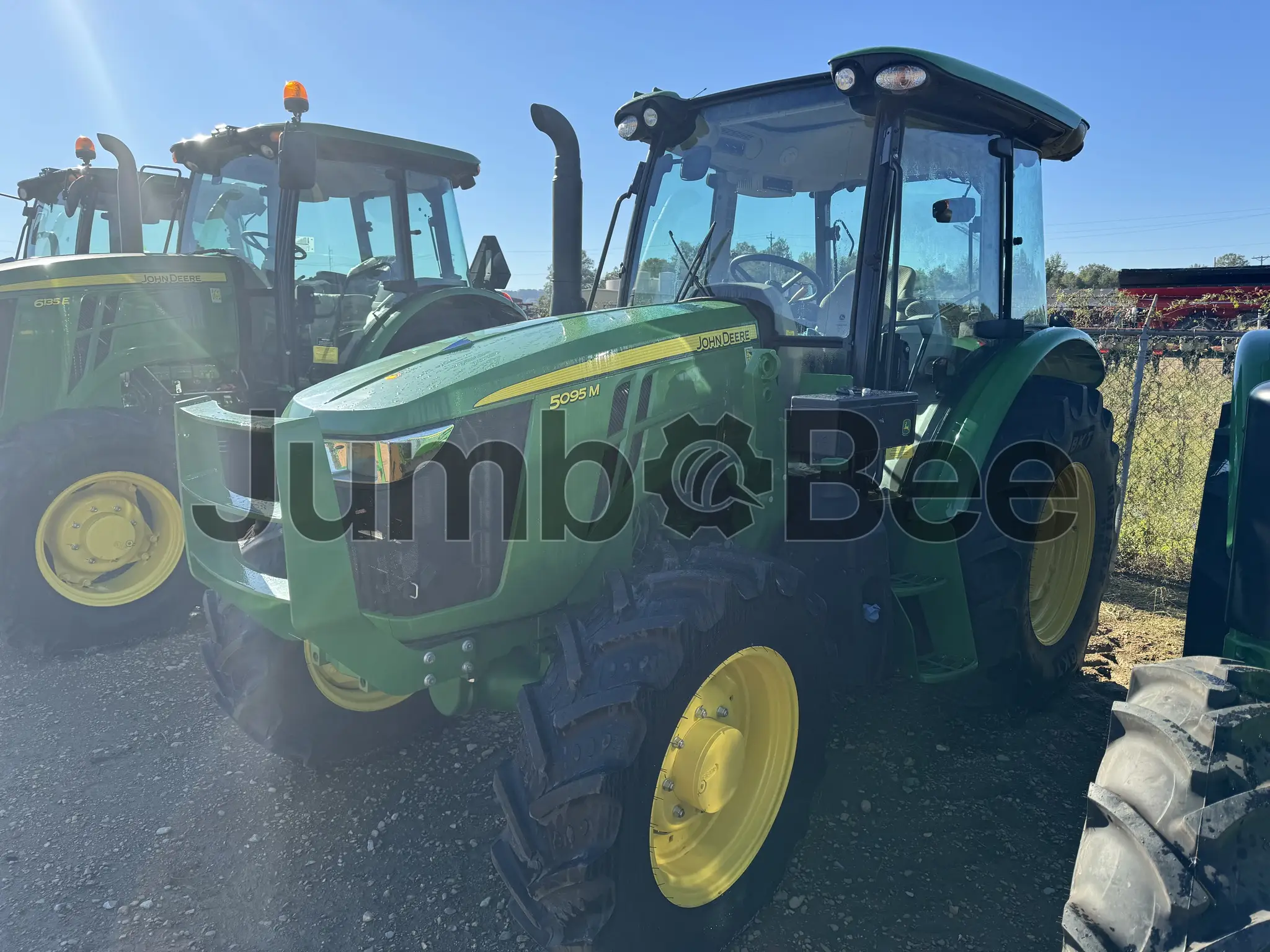 John Deere 5095M 2023 - Usado (252 Horas) en Venta — foto 1 de 7