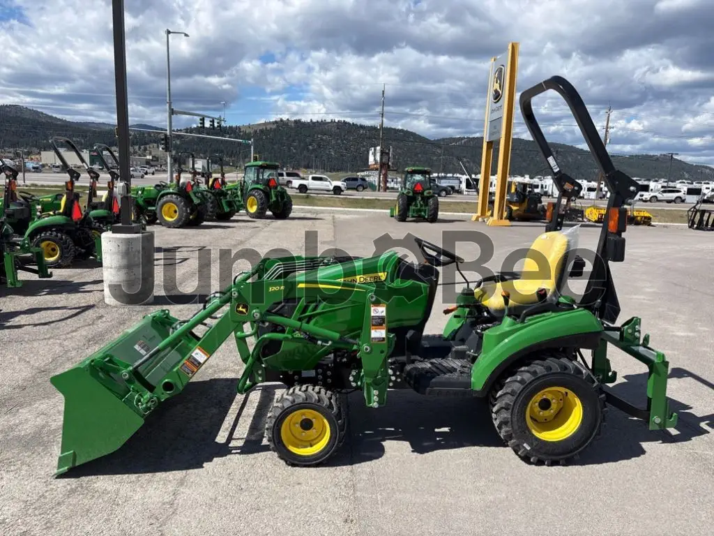 John Deere 1023E 2026 - Nuevo en Venta — foto 1 de 38