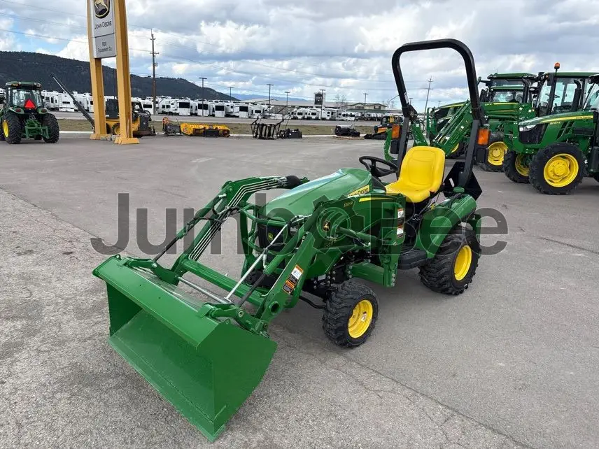 John Deere 1023E 2026 - Nuevo en Venta — foto 1 de 40