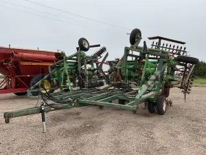 1995 Noble 6000 Field Cultivators