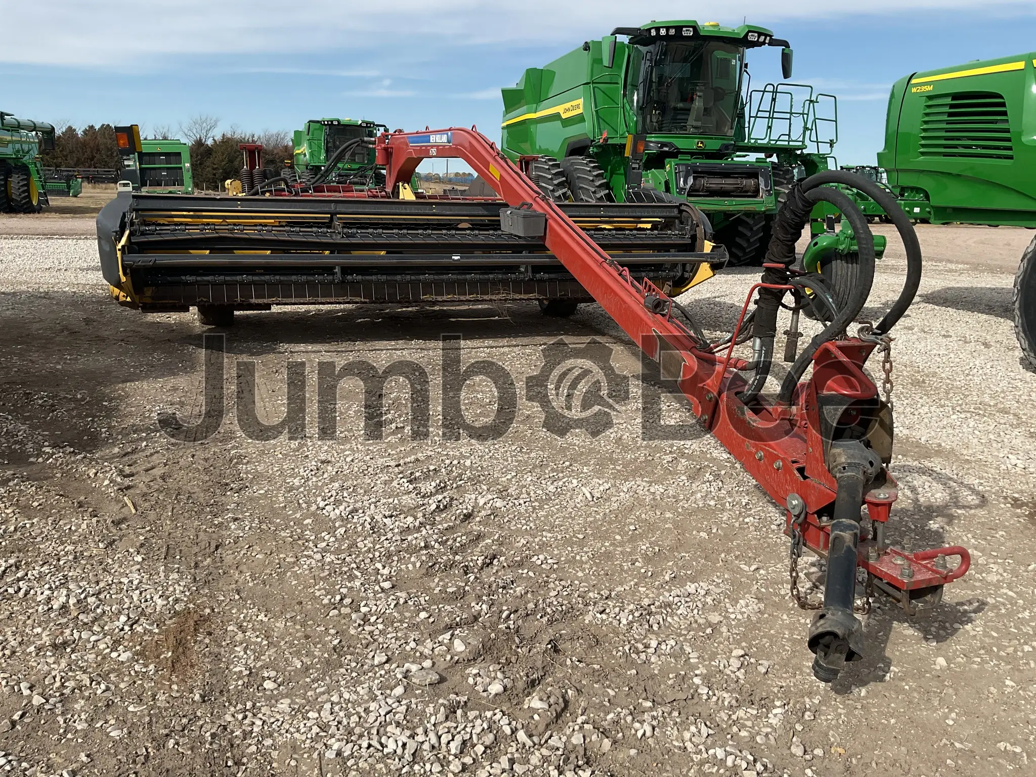 2015 New Holland H7150 - Used, for Sale — photo 1 of 34