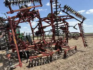 1994 Sunflower 3070-49 Field Cultivators