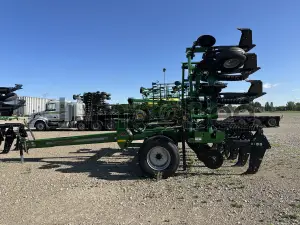 2026 Unverferth 12 Shank Model 122 ZoneBuilder Strip-Till Units