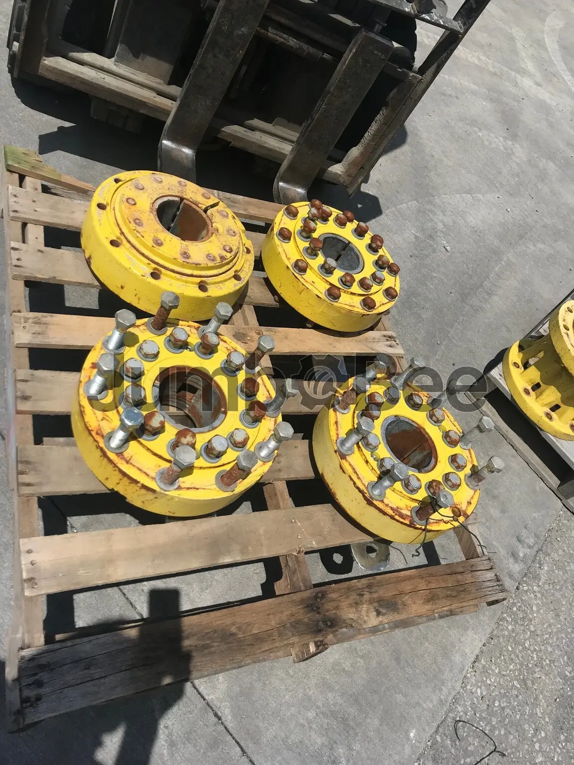 John Deere R567137 120MM ensamblaje de buje dual - Usado en Venta — foto 1 de 5