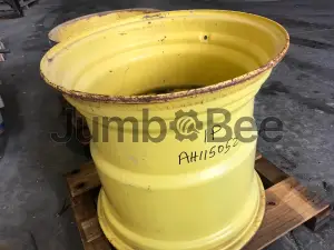1970 John Deere AH115052 WHEEL Tires
