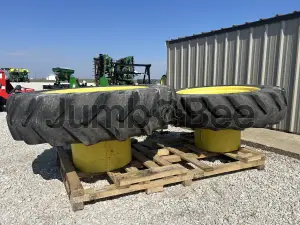 2010 Unverferth DUALS Tires