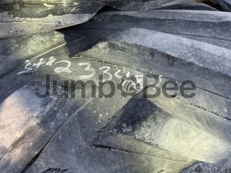 https://prod-jumbo.nyc3.cdn.digitaloceanspaces.com/product/13413/9fcea4332f349ed24ae54845cfb18ca1_medium.webp