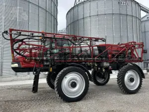 2024 Case IH Patriot 3240 Self-Propelled Sprayers