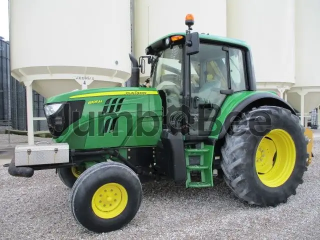 John Deere 6105M 2013 - Usado en Venta — foto 1 de 70