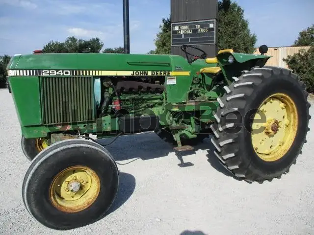 John Deere 2940 1981 - Usado en Venta — foto 1 de 49