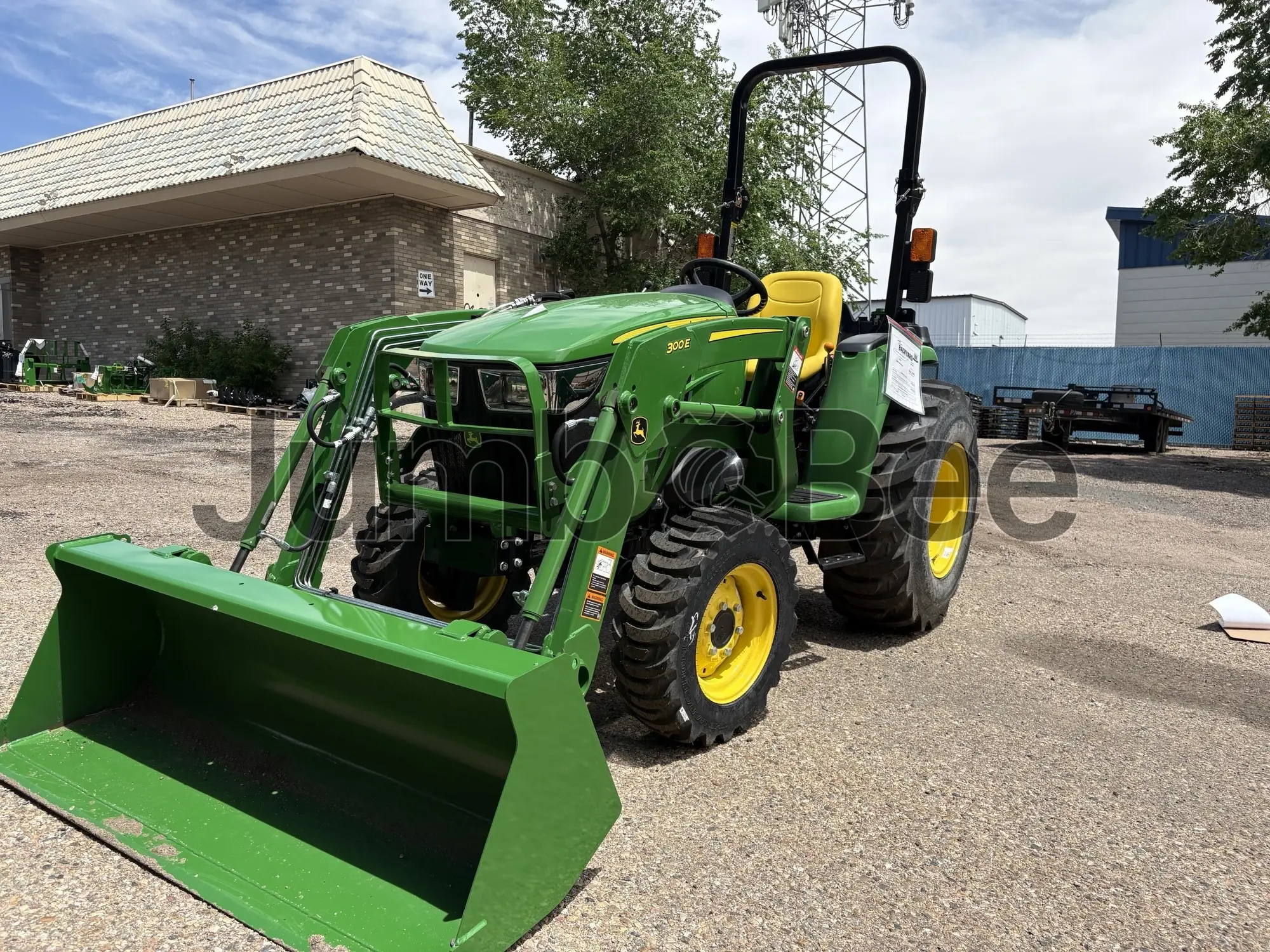 2025 John Deere 3038E - Used, for Sale — photo 1 of 7