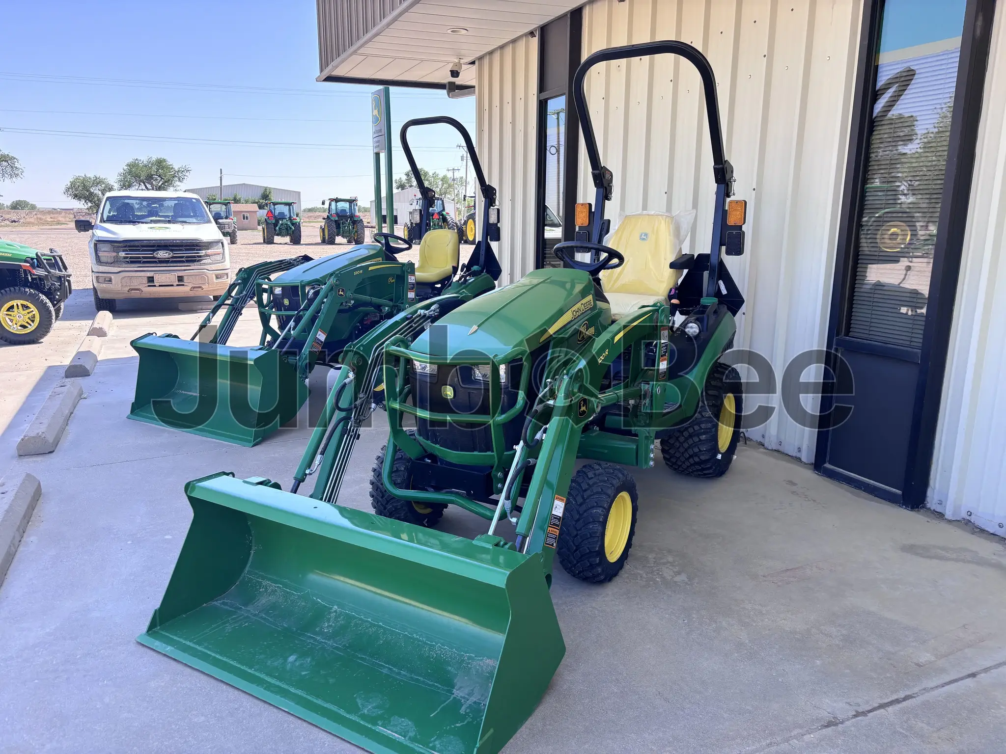 John Deere 1025R 2024 - Nuevo en Venta — foto 1 de 7