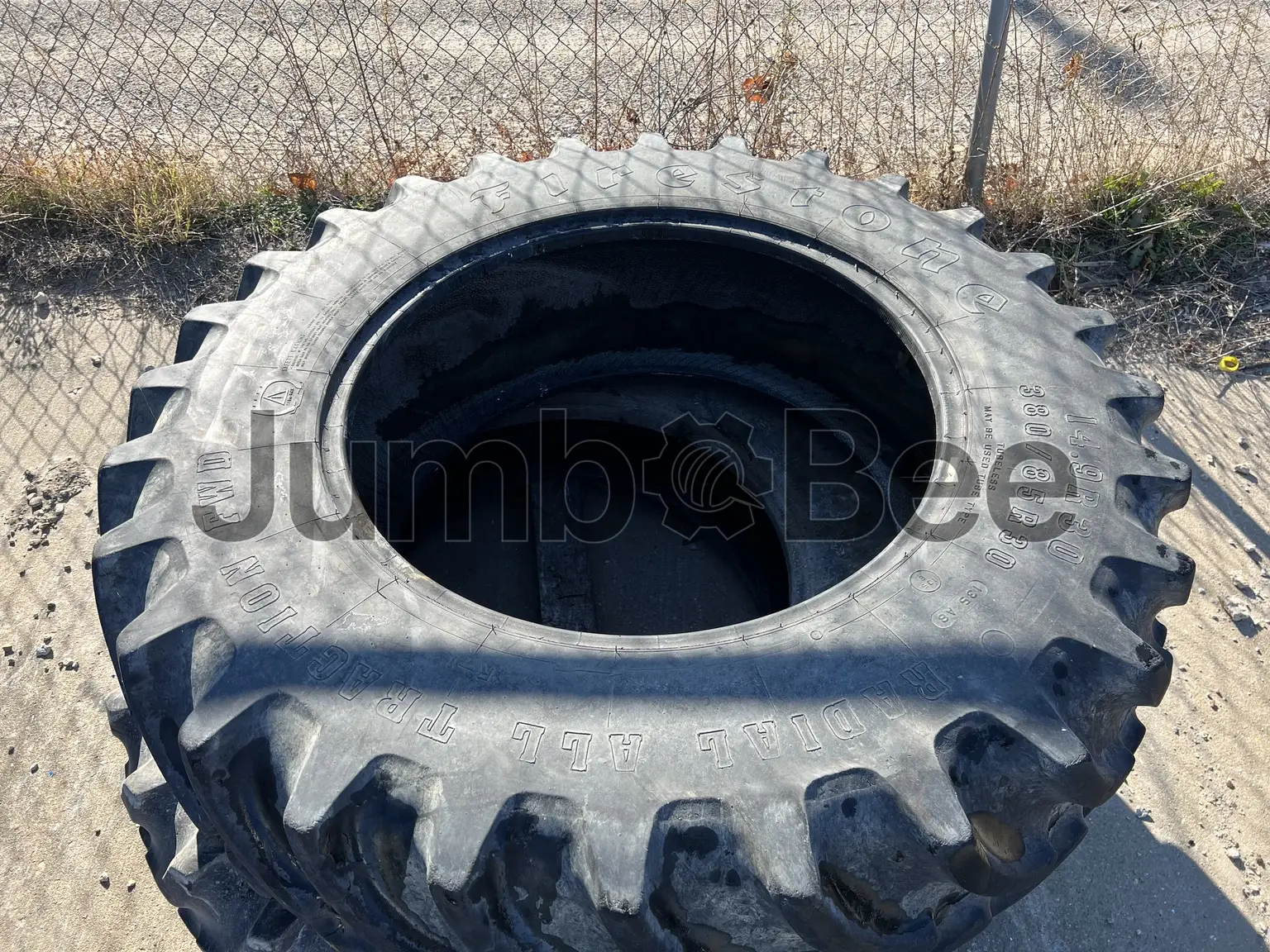 Firestone 14.9R30 - Usado en Venta — foto 1 de 5