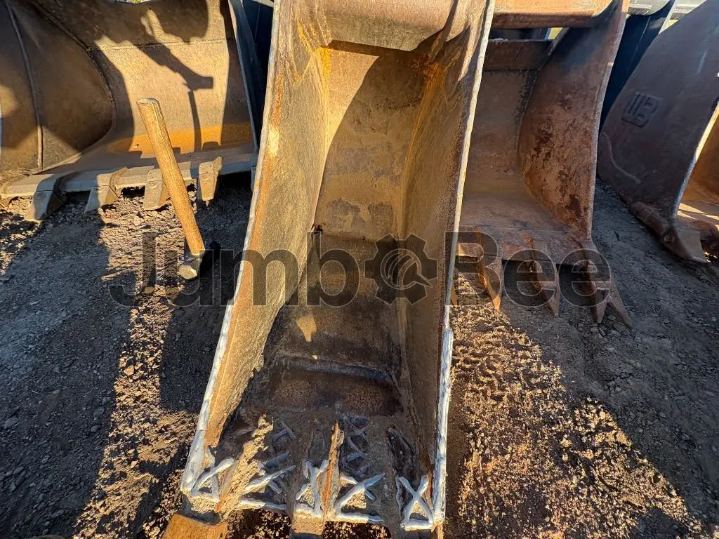 John Deere 410L12 - Usado en Venta — foto 1 de 3