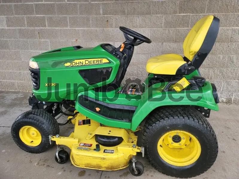 John Deere X730 2013 - Usado (760 Horas) en Venta — foto 1 de 8