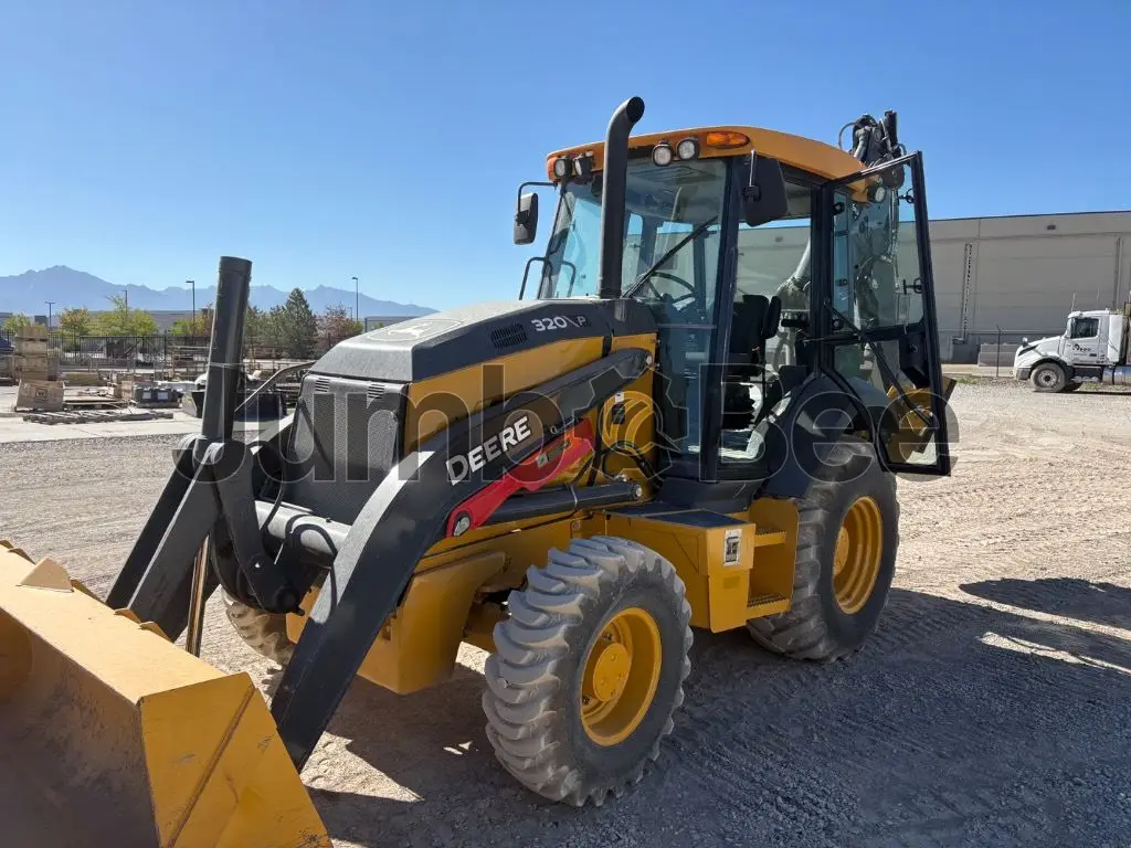 John Deere 320P 2024 - Usado (1,108 Horas) en Venta — foto 1 de 10