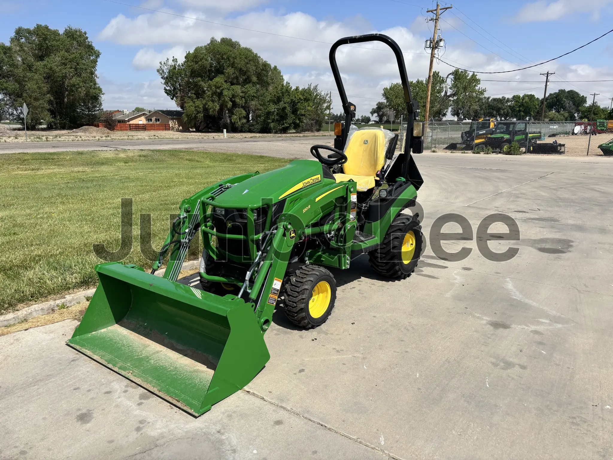 2024 John Deere 1025R - New, for Sale — photo 1 of 6