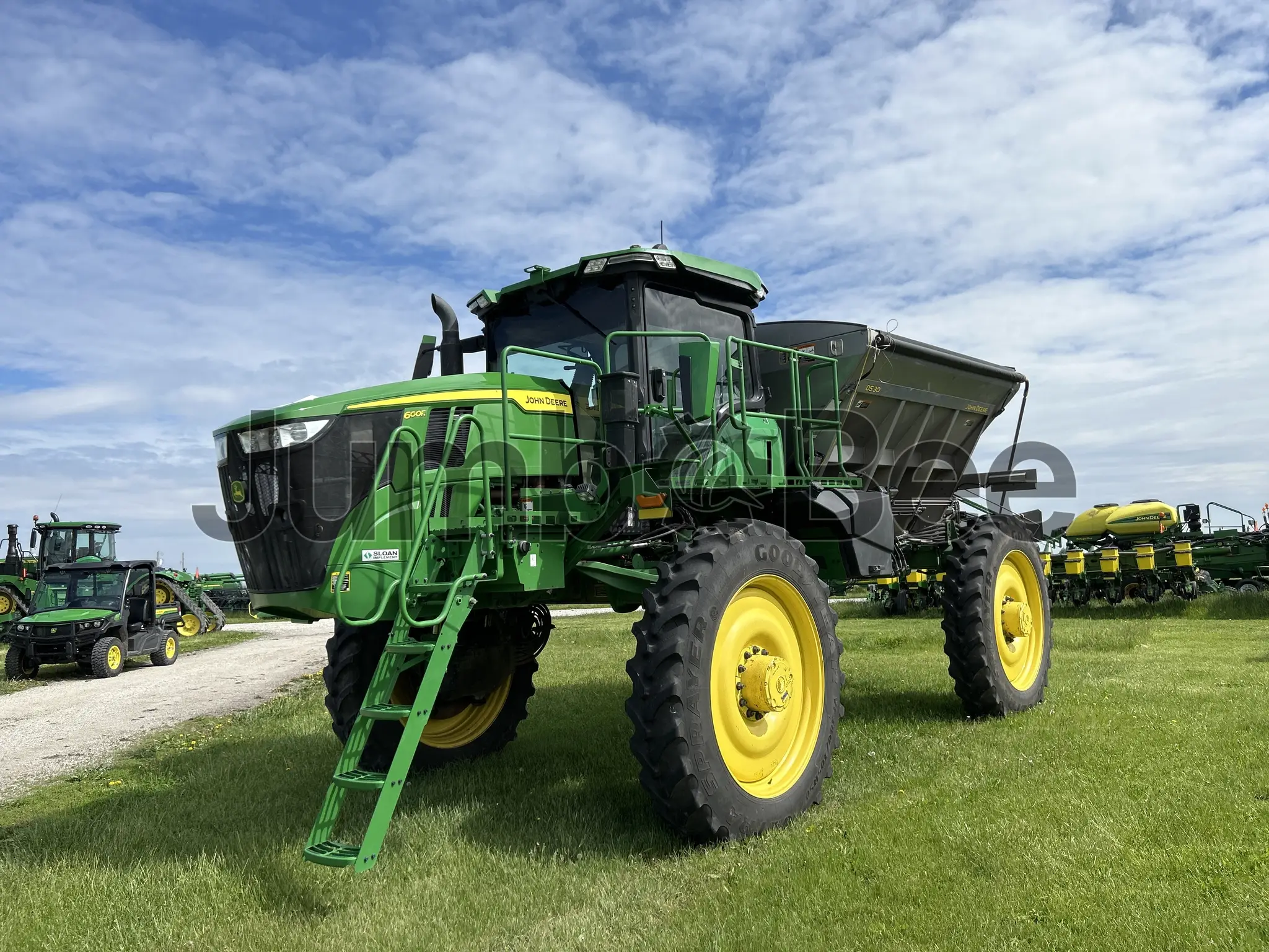 John Deere 600R 2022 - Usado (955 Horas) en Venta — foto 1 de 11