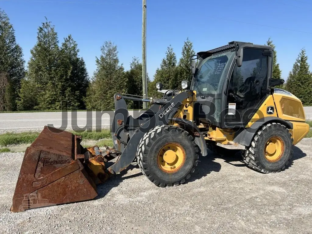 John Deere 204 G-TIER 2023 - Usado (625 Horas) en Venta — foto 1 de 32