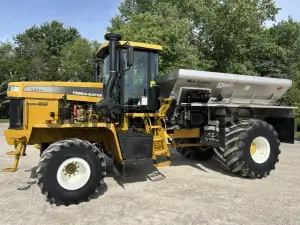 2013 Ag-Chem TERRAGATOR 8204 Floaters & High-Clearance Applicators
