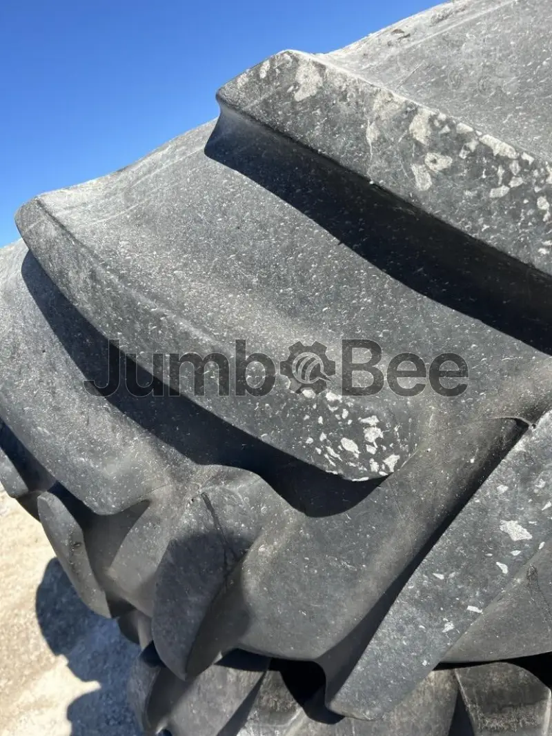 https://prod-jumbo.nyc3.cdn.digitaloceanspaces.com/product/15186/d15f43cb93941400b343e88310736c53_medium.webp