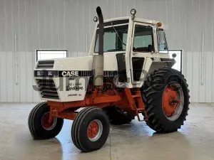 1983 J I CASE 2290 Row Crop Tractors