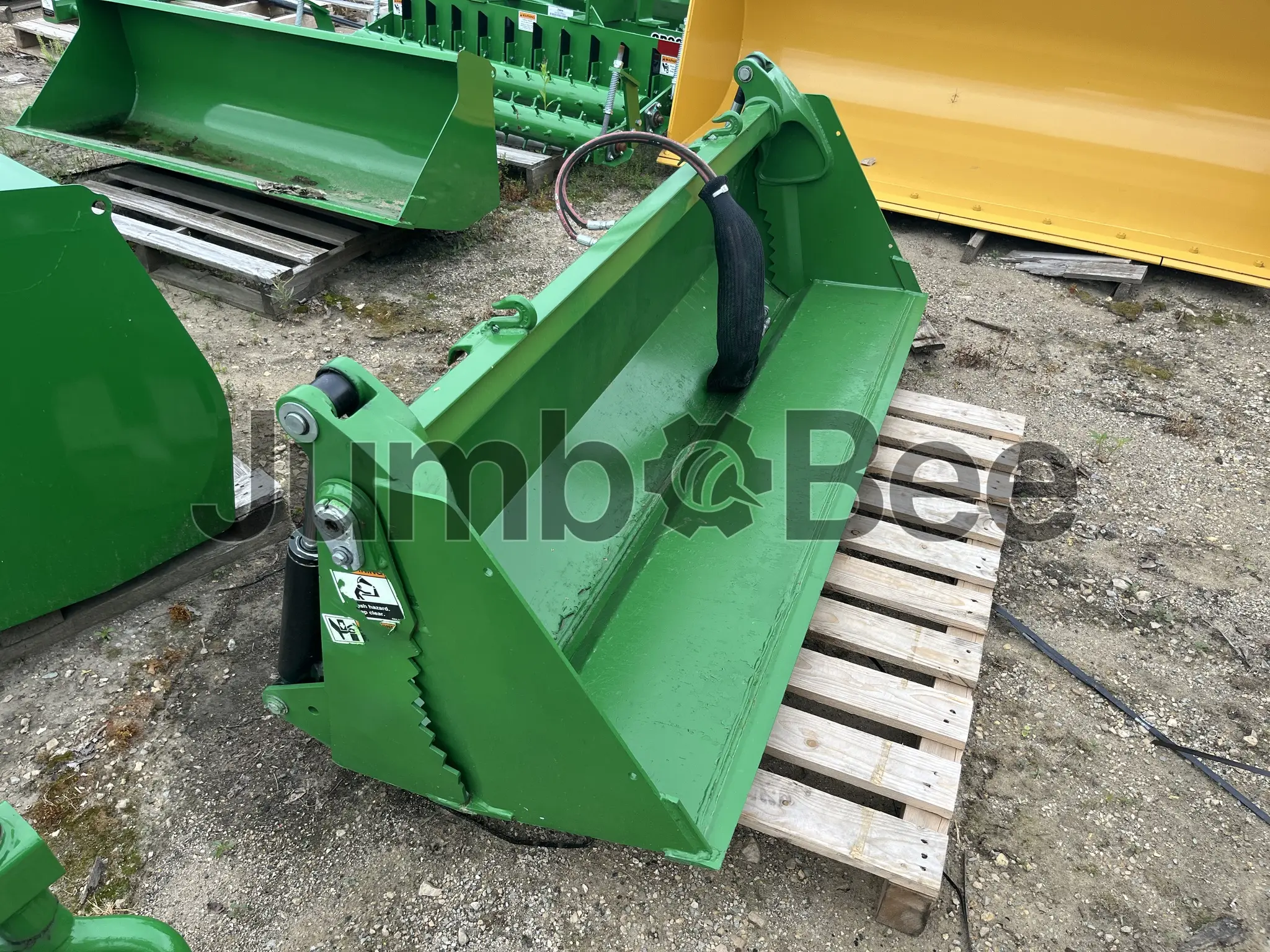 Frontier AY11E72 2020 - Usado en Venta — foto 1 de 5
