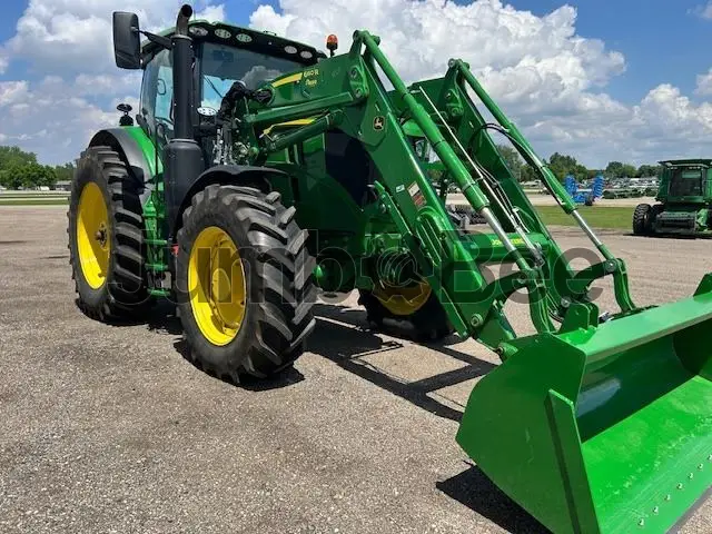John Deere 6R 175 2025 - Usado (382 Horas) en Venta — foto 1 de 2
