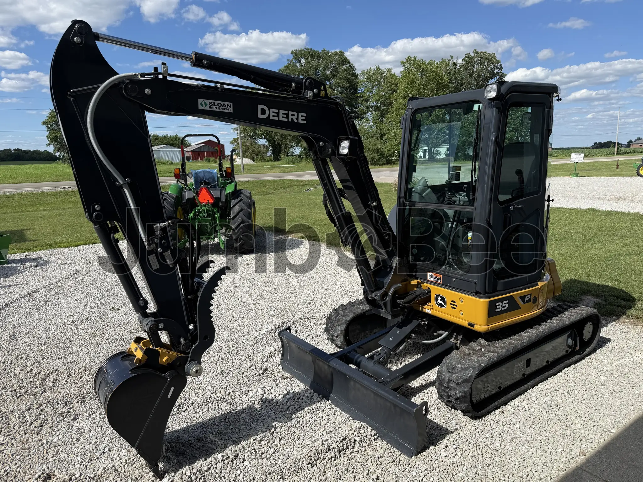John Deere 35 P 2023 - Usado (10 Horas) en Venta — foto 1 de 16
