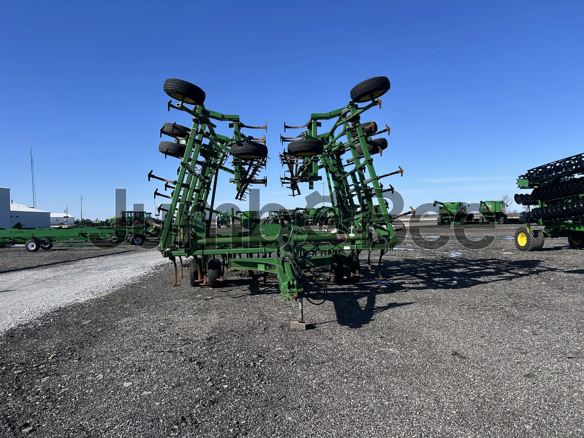 John Deere 2210 2006 - Usado en Venta — foto 1 de 13