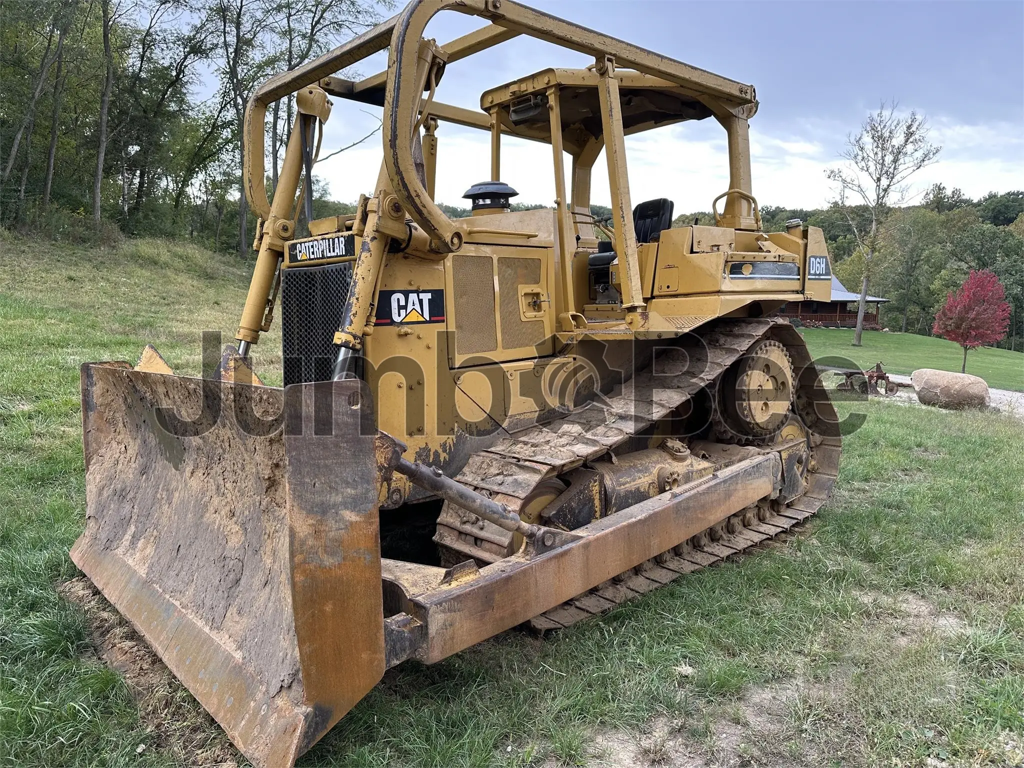 1992 Caterpillar D6H - Used for Sale — photo 1 of 37