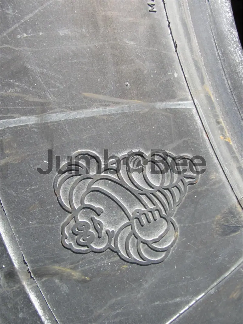 https://prod-jumbo.nyc3.cdn.digitaloceanspaces.com/product/16115/2d756771bd592231cbdc7730f4f32611_medium.webp