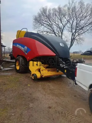 2016 New Holland BIG BALER 330 Large Square Balers