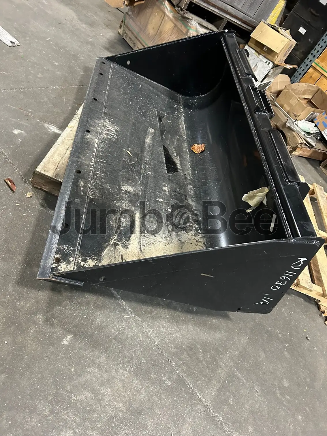 John Deere NEW KV11630 C66 BUCKET - Used, for Sale — photo 1 of 5