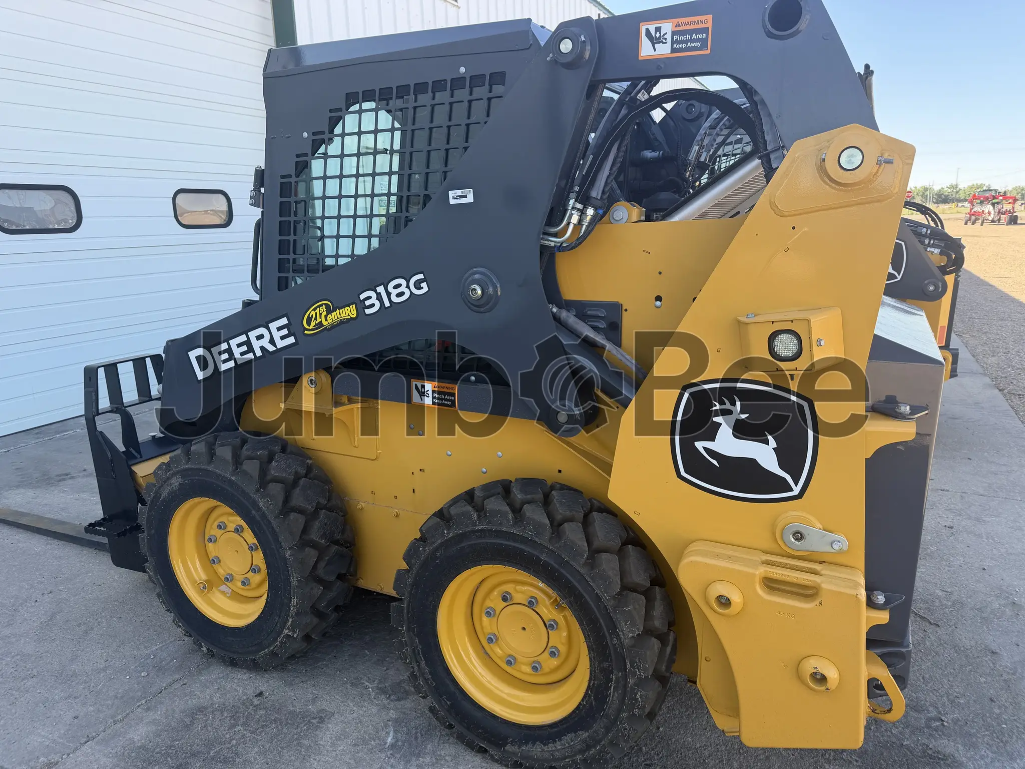 John Deere 318G 2024 - Usado (30 Horas) en Venta — foto 1 de 15