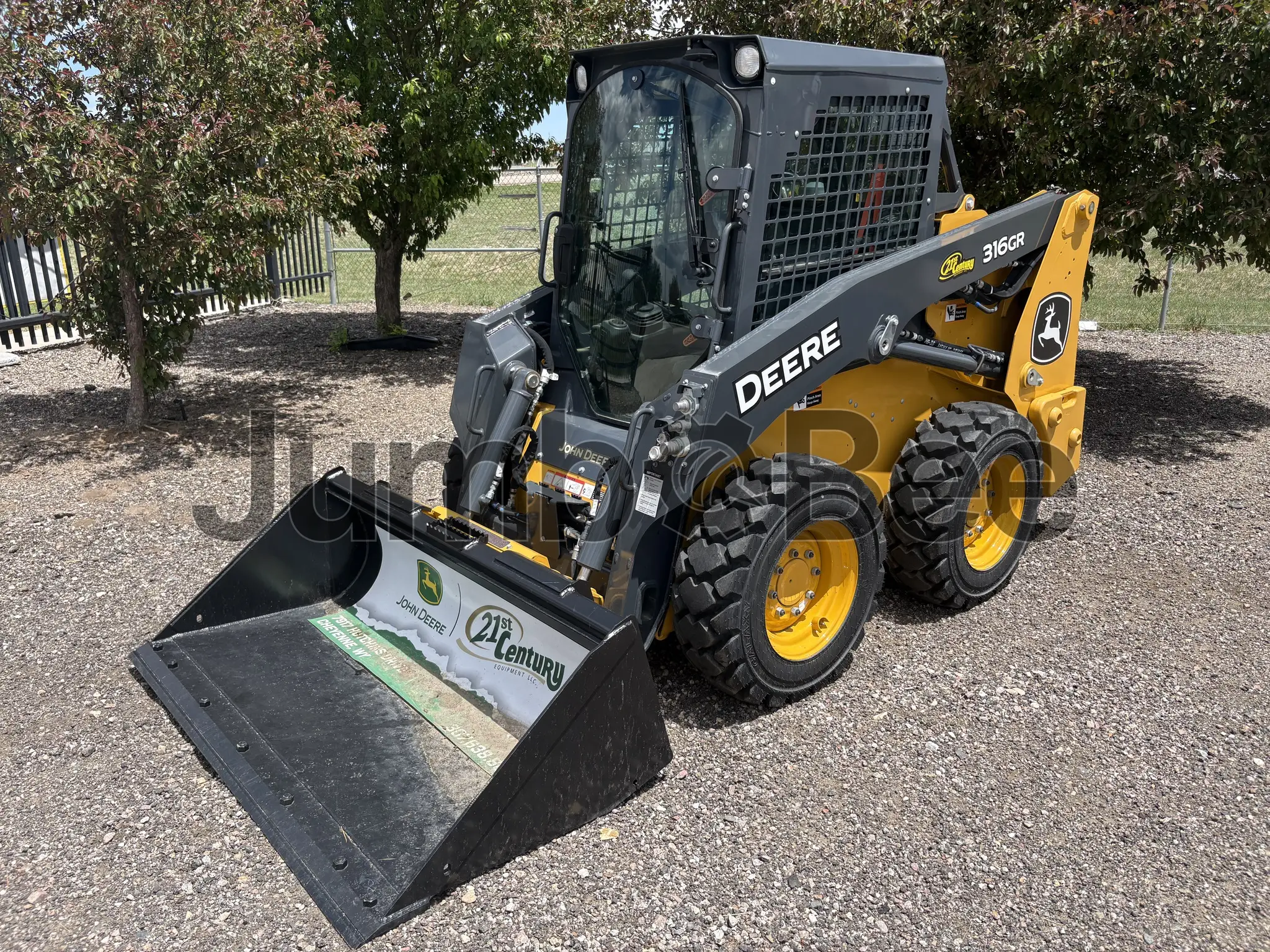 John Deere 316GR 2023 - Usado (12 Horas) en Venta — foto 1 de 7